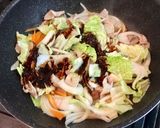 赤味噌のタレで白菜の焼きそば作り方5写真