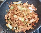 赤味噌のタレで白菜の焼きそば作り方7写真
