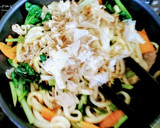 バター醤油でコク旨焼きうどん♪作り方8写真