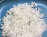 じゃがいも玉ねぎの旨味がギュポテトスープ作り方1写真