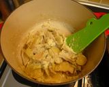 じゃがいもとエリンギのブルーチーズ煮。作り方3写真