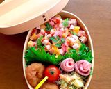 お弁当を可愛く★巻くだけハムのお花作り方6写真