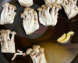 脂のり鮭のアラ(腹身)としめじの甘辛煮作り方3写真