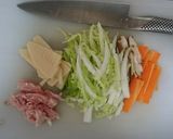 豚肉入り中華春雨スープ作り方1写真