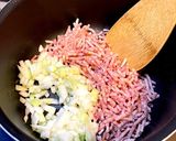 １歳　スプーン練習中　挽き肉の甘辛おかず作り方2写真