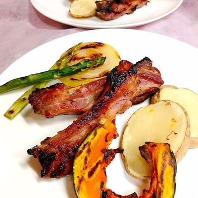 スペアリブと野菜のココットプレート焼き by かっちゃん杉