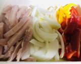 鶏胸肉とパプリカの中華炒め♡豆豉醬作り方1写真