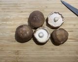 簡単！ガリバタ椎茸丼作り方1写真