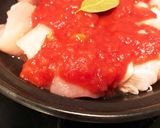 タジン鍋でつくる鶏胸肉のトマトソース煮！作り方2写真