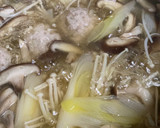 肉団子とたっぷりキノコのとろみスープ作り方4写真