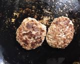 1人分のお弁当に困った時のハンバーグ作り方3写真