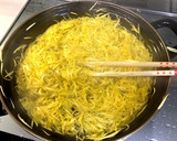 食用菊と黒ゴマの柚子甘酢和え作り方2写真