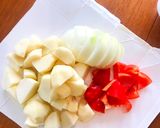 簡単おかず♡デリ風＊赤ワイン肉じゃが作り方1写真