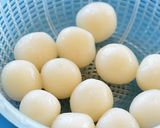 お団子ができた!米粉と白玉粉をこねこね♪作り方3写真