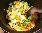 おうどん入り野菜スープ作り方2写真
