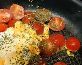 サッと作る●プチトマトと玉子のバジル炒め作り方2写真