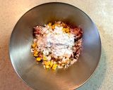 お弁当にも！コーン入り肉団子作り方1写真