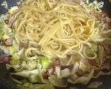 簡単⭐︎ｷｬﾍﾞﾂ&ﾍﾞｰｺﾝのペペロンチーノ作り方3写真