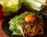 野菜サラダと食べる♪汁なしカレー担担めん作り方8写真