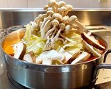 モヤシでOK肉タワー鍋トマトチーズ味作り方2写真
