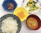 【病院】ほうれんそうオムレツ【給食】作り方5写真