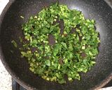 【簡単】ご飯が止まらない！大根菜の炒め物作り方5写真