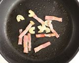 牡蠣(かき)とベーコンのガリバタ醤油炒め作り方3写真