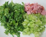セロリとハムのバターライス作り方1写真