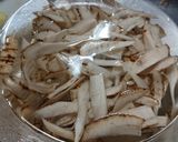 ごぼうとしめじの煮物作り方1写真