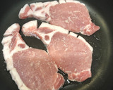 簡単★塗って焼くだけ★豚の塩麹焼き作り方3写真
