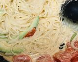 トマト＆アボカド☆クリームチーズのパスタ作り方3写真
