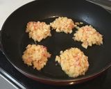 お弁当にも☆じゃが芋&カニカマの簡単焼き作り方4写真