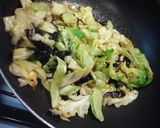 ビールによく合うキャベツの塩昆布炒め♫♬作り方2写真
