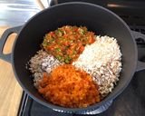 鋳物鍋できのこたっぷりキーマカレー作り方1写真