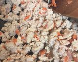 調味料１つだけ！簡単過ぎる鶏ミンチ丼作り方2写真