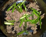 安い牛肉で充分！アスパラとの牡蠣油炒め作り方5写真