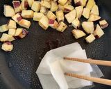 さつま芋とウィンナーのコロコロ照焼き作り方6写真