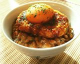 そうだ♪納豆ご飯にコロッケをのせてみよう作り方1写真