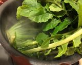 大根の葉っぱとひき肉の味噌炒め作り方1写真