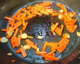 牛小間切れの甘コチュ炒め。作り方1写真