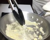 2つの隠し味が決め手ウニのクリームパスタ作り方2写真