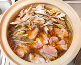 鶏肉とごぼうと芹と舞茸の鍋作り方4写真