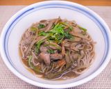 鶏肉とごぼうと芹と舞茸の鍋作り方8写真