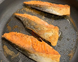 塩鮭で手抜き、簡単魚料理☆鮭のムニエル！作り方5写真