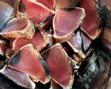 簡単おつまみ☆鰹のたたき 特製タレ漬け作り方2写真