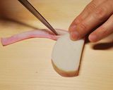 かまぼこ干支飾り切り『子（ねずみ）年』作り方3写真