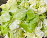 ちゃちゃっと簡単早生キャベツの塩昆布和え作り方1写真