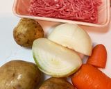 簡単!バター風味ひき肉じゃが作り方1写真