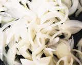厚切りハムの玉ねぎしょうが風味ソースかけ作り方3写真