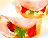 苺とクリチの生ハム巻き♪作り方5写真